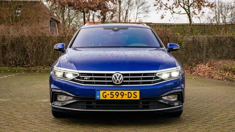 Volkswagen Passat Variant 1.5 TSI Elegance Business R