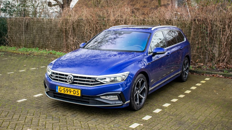 Volkswagen Passat Variant 1.5 TSI Elegance Business R