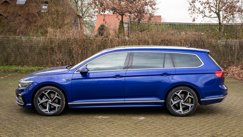 Volkswagen Passat Variant 1.5 TSI Elegance Business R