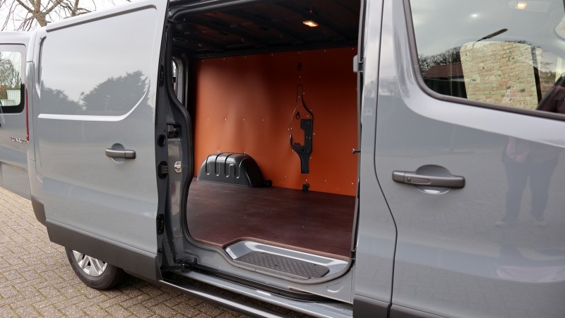 Renault Trafic 2.0 EDC L2H1 Luxe