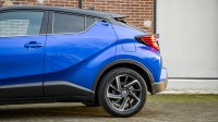 Toyota C-HR 2.0 High Power Hybrid Bi-Tone