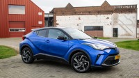 Toyota C-HR 2.0 High Power Hybrid Bi-Tone