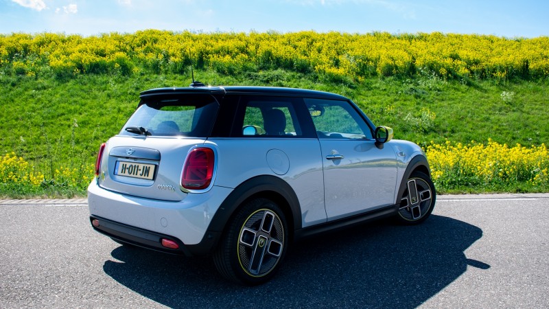 Mini Electric 32,6 kWh Charged