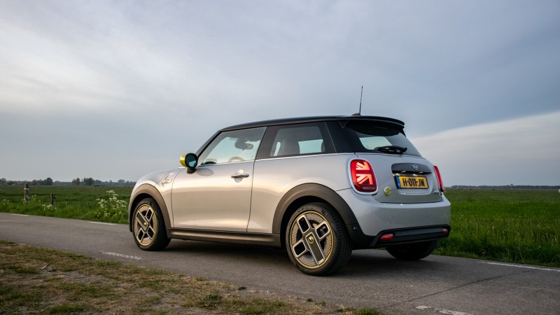 Mini Electric 32,6 kWh Charged