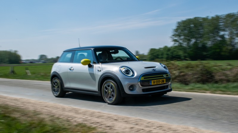 Mini Electric 32,6 kWh Charged