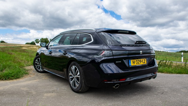 Peugeot 508 SW HYbrid 225 e-EAT8 Blue Lease Allure