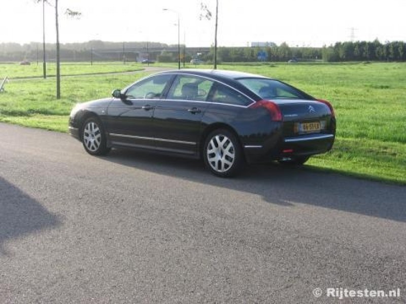 Citroën C6 2.7 V6 HDiF Exclusive