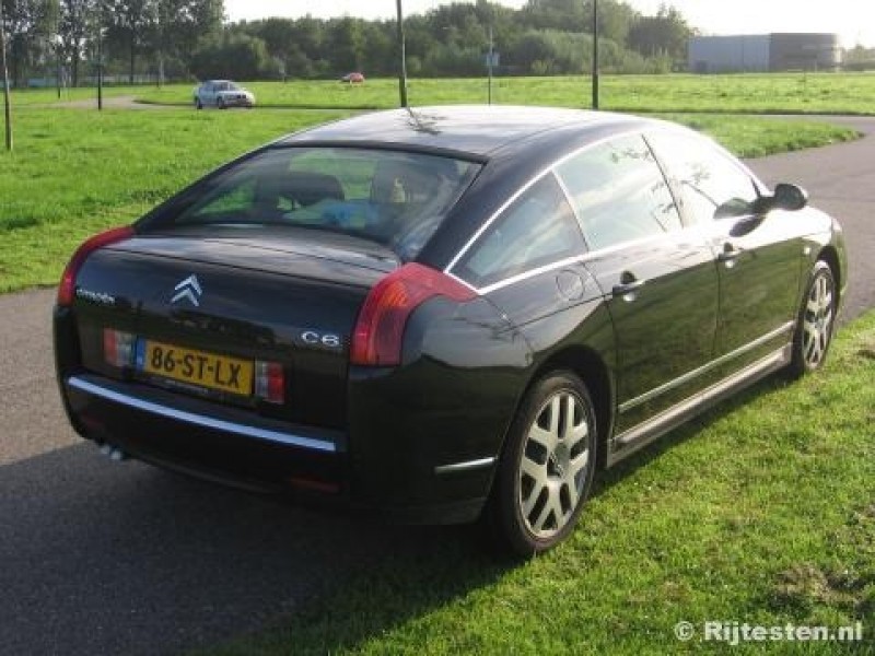 Citroën C6 2.7 V6 HDiF Exclusive