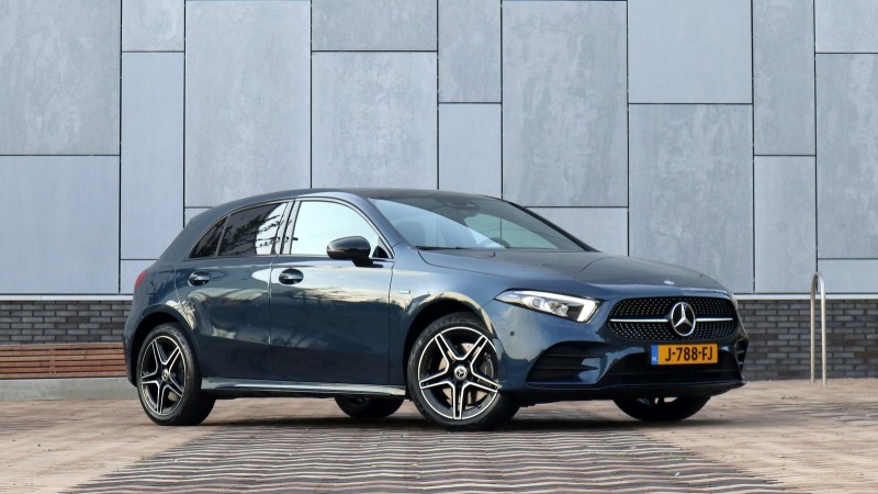 Mercedes-Benz A-klasse 250 e Business Solution AMG Limited