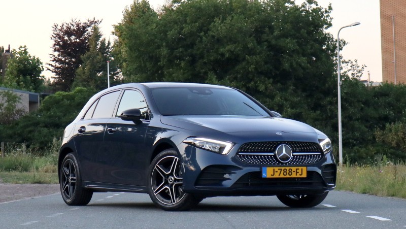 Mercedes-Benz A-klasse 250 e Business Solution AMG Limited