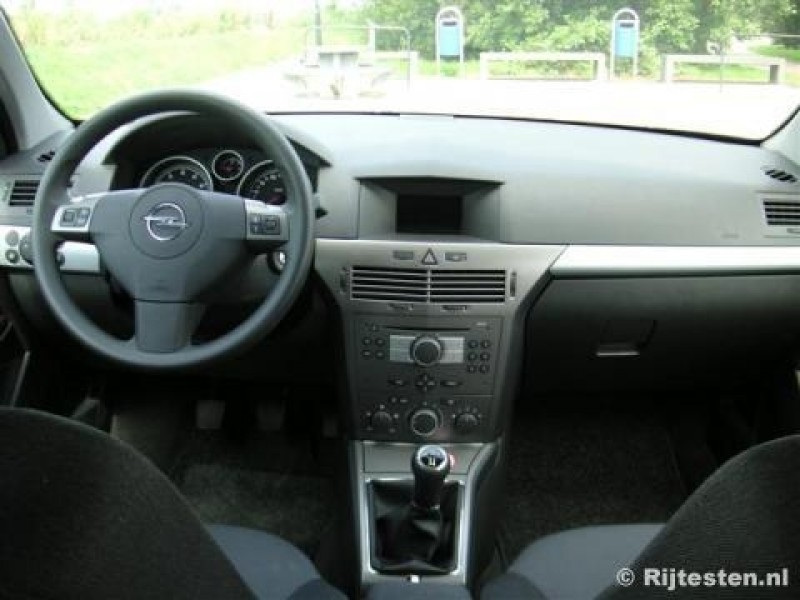 Opel Astra 1.4 Edition