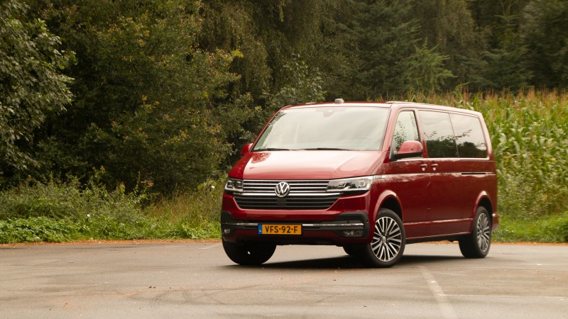 Volkswagen Transporter 2.0 TDI DSG L2 Bulli