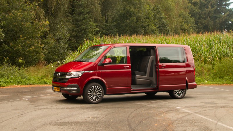 Volkswagen Transporter 2.0 TDI DSG L2 Bulli