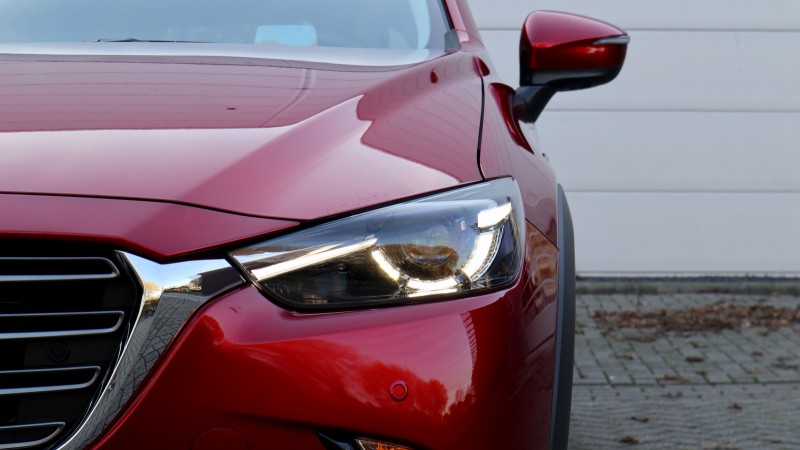 Mazda CX-3 SKYACTIV-G 6-MT Luxury