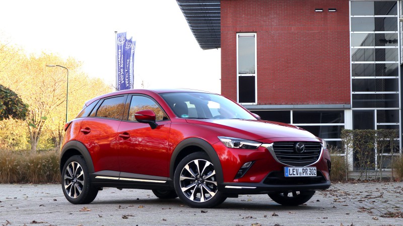 Mazda CX-3 SKYACTIV-G 6-MT Luxury