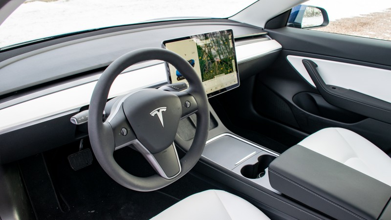 Tesla Model 3 Long Range 