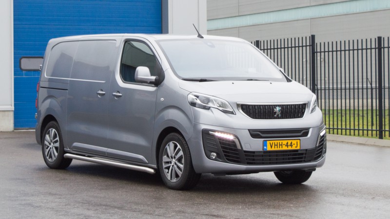 Peugeot e-Expert 75 kWh Standard Asphalt