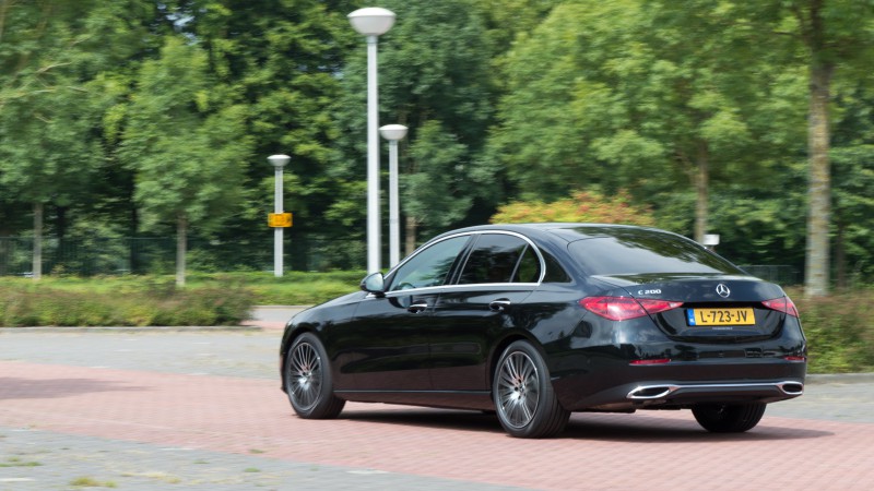 Mercedes-Benz C-Klasse Limousine 200 9G-Tronic Luxury Line