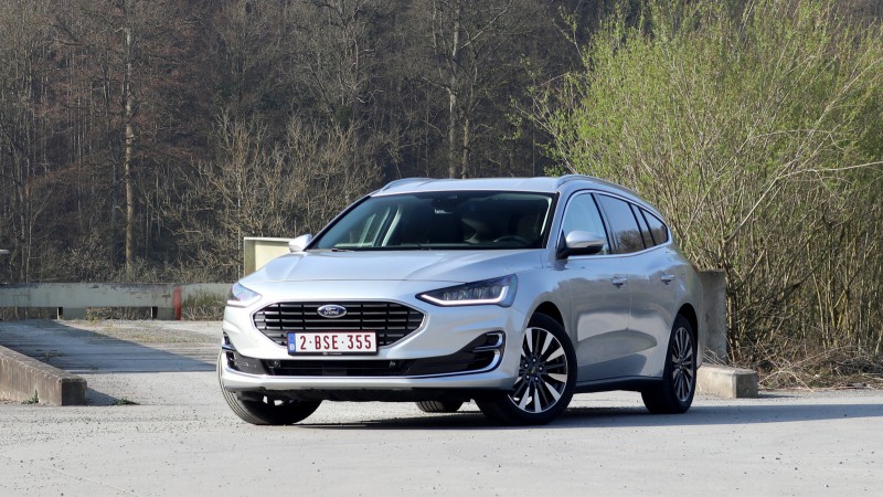 Ford Focus Wagon 1.0 EcoBoost Hybrid  Titanium Vignale