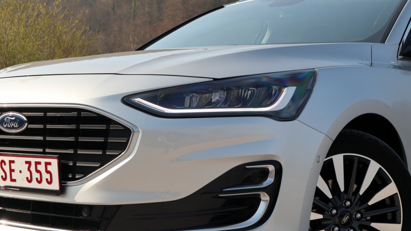 Ford Focus Wagon 1.0 EcoBoost Hybrid  Titanium Vignale