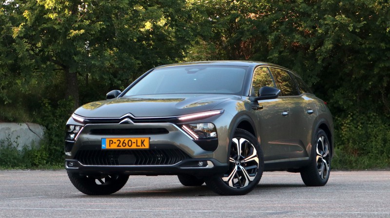 Citroën C5 X Plug-In Hybrid 225 Business Plus