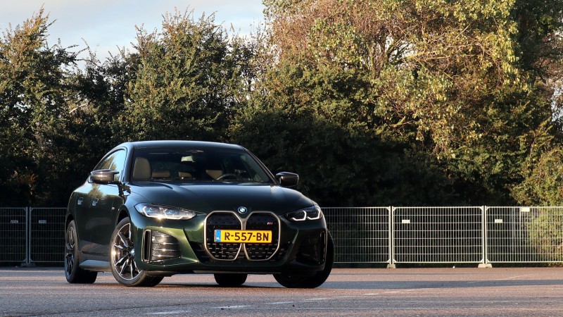 BMW i4  M50