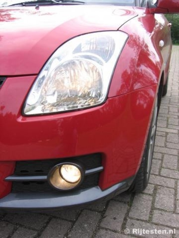 Suzuki Swift 1.6i Sport