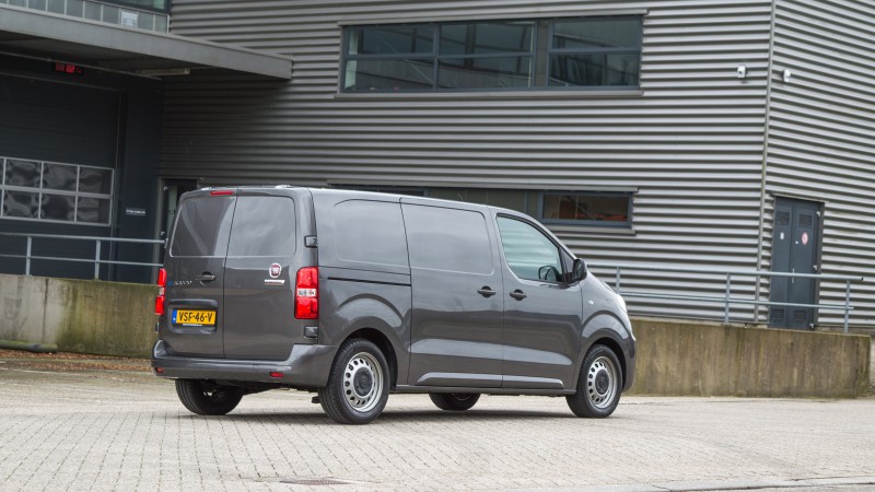 Fiat e-Scudo 75 kWh 136 L2H1