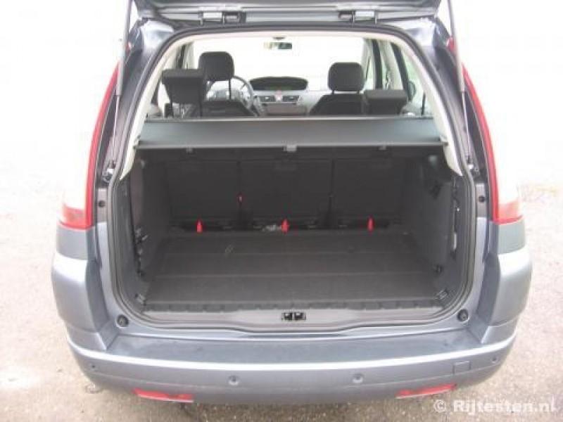 Citroën Grand C4 Picasso 1.6 HDiF EB6V Ligne Ambiance