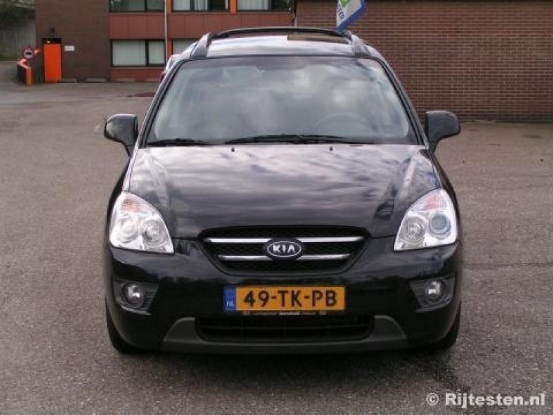 Kia Carens 2.0 CRDi EX