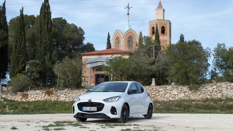 Mazda 2 Hybrid 1.5L VVT-I 116 Homura