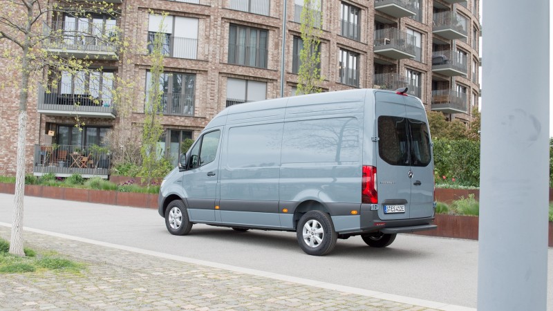 Mercedes-Benz eSprinter 81 kWh L2H2 Select