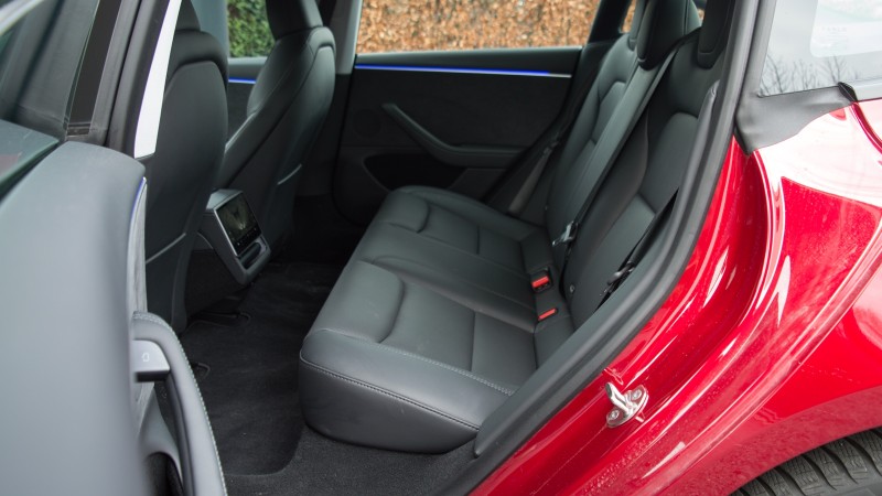 Tesla Model 3 Long Range All-Wheel Drive 
