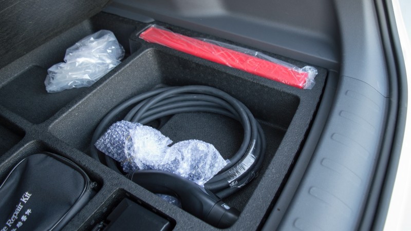 Leapmotor B10 Hybrid EV Design