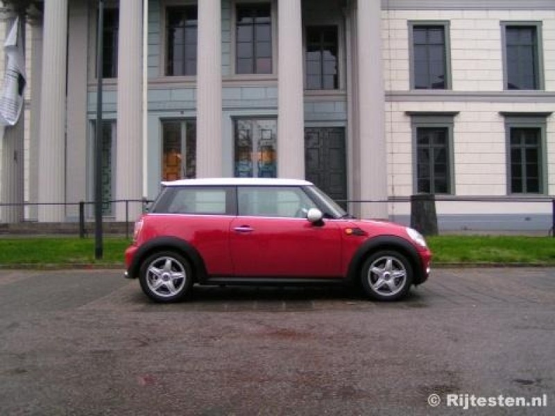 MINI Cooper 1.6 16v Chili