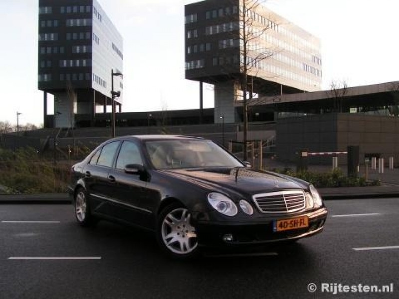 Mercedes-Benz E-Klasse E200 NGT Classic