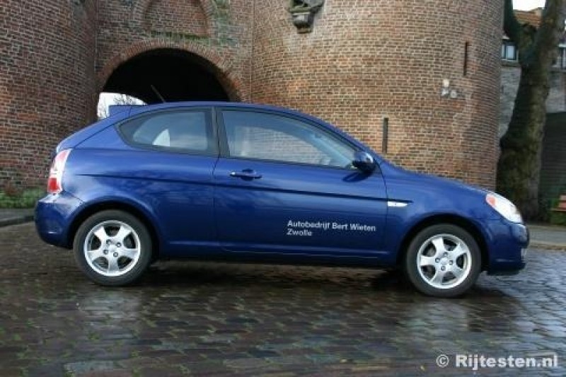 Hyundai Accent 1.4i Dynamicversion