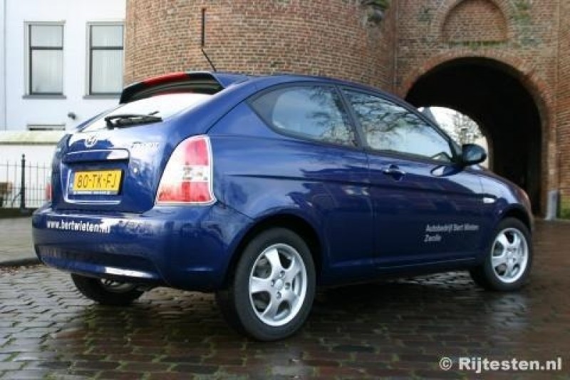 Hyundai Accent 1.4i Dynamicversion