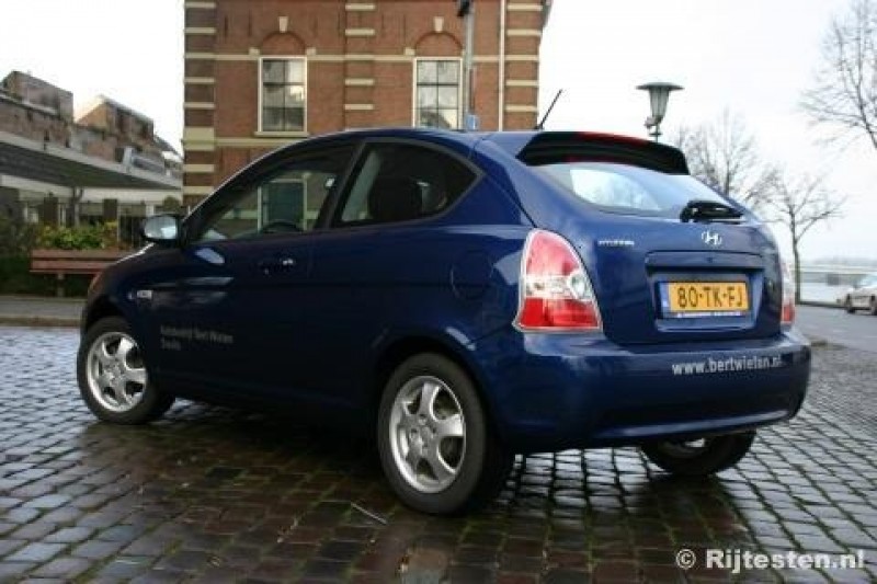 Hyundai Accent 1.4i Dynamicversion