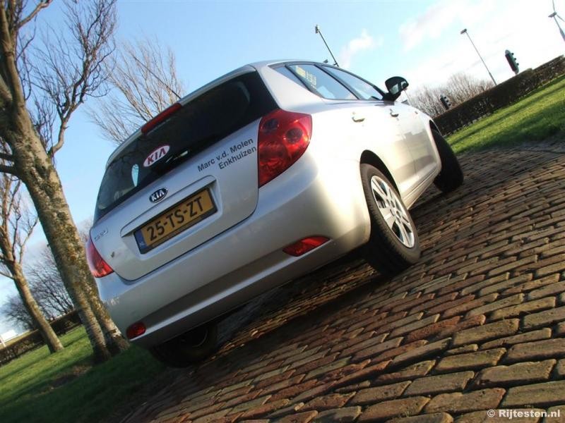 Kia cee'd 1.4 CVVT X-ecutive