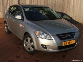 Kia cee'd 1.4 CVVT X-ecutive