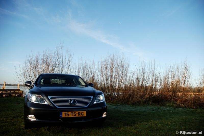 Lexus LS 460  President