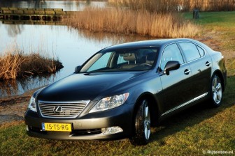 Lexus LS 460 President