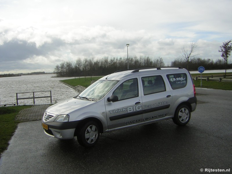 Dacia Logan MCV 1.6 16v Lauréate