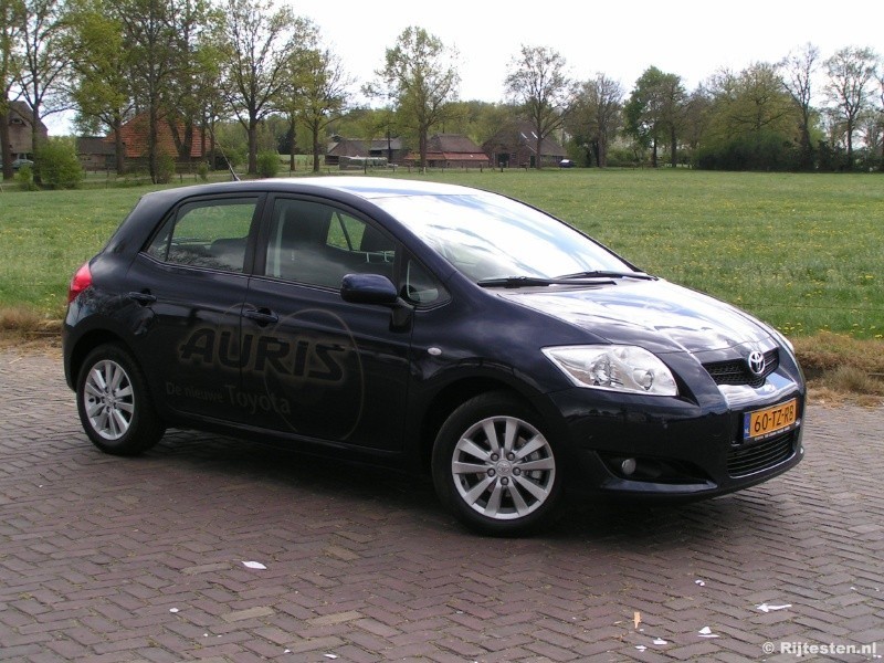 Toyota Auris 1.6 16v VVT-i Luna Business