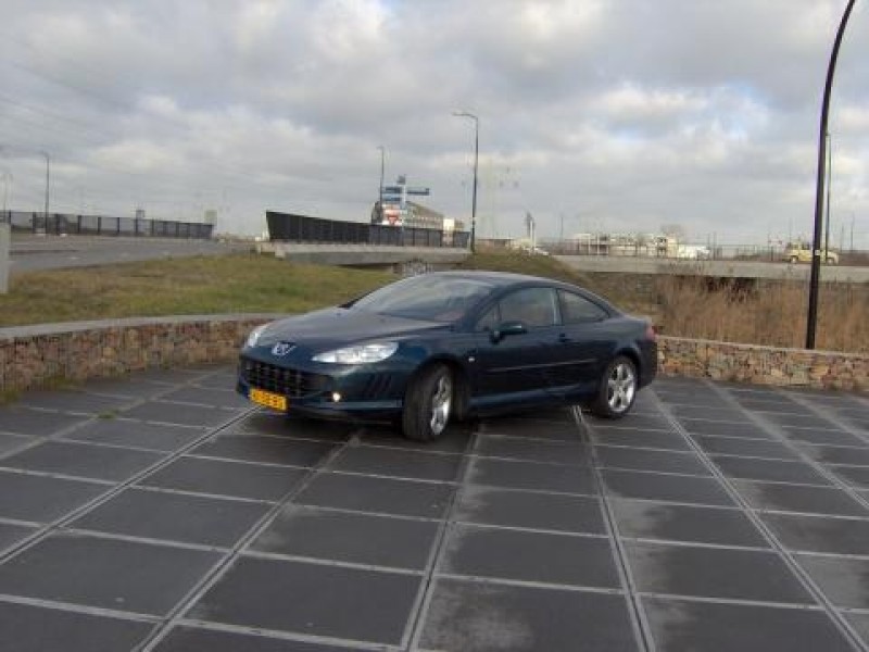 Peugeot 407 Coupé 2.7 V6 HDiF Féline