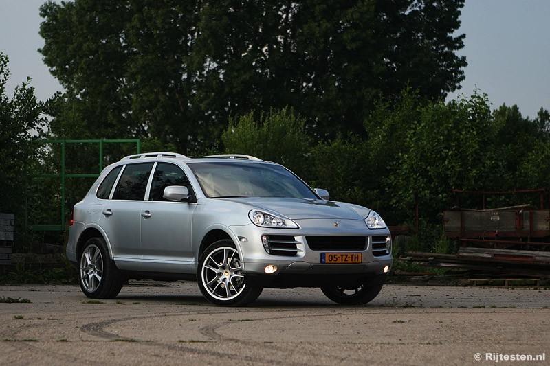 Porsche Cayenne S 