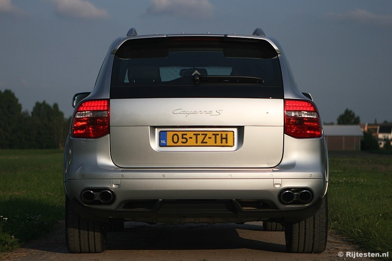 Porsche Cayenne S 