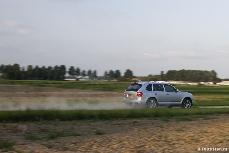 Porsche Cayenne S 