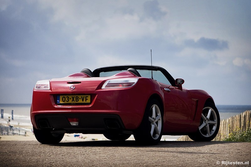 Opel GT 2.0 Turbo 